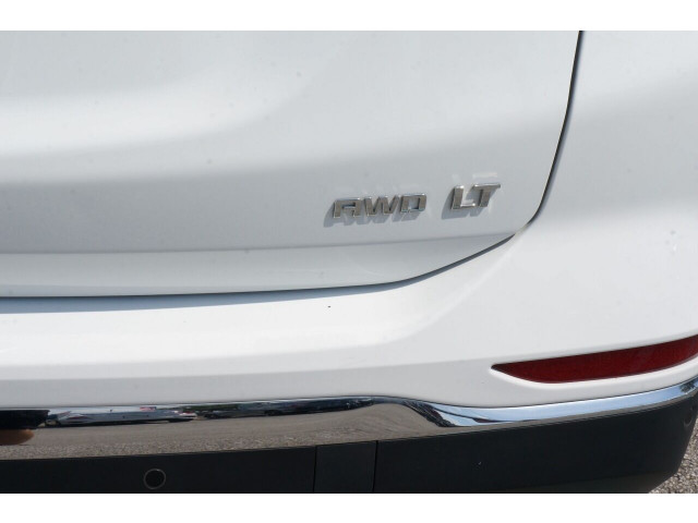2018 Chevrolet Equinox LT w/1LT SUV - 346056CM - Image 16
