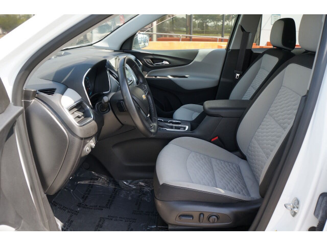 2018 Chevrolet Equinox LT w/1LT SUV - 346056CM - Image 24