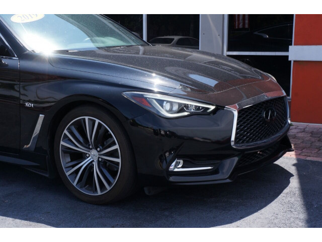 2019 Infiniti Q60 3.0T Luxe Coupe - 231694JC - Image 9