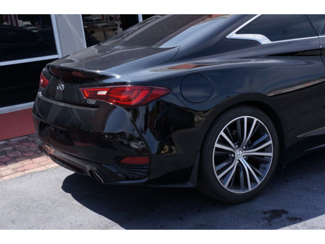 2019 Infiniti Q60 3.0T Luxe Coupe - 231694JC - Image 12