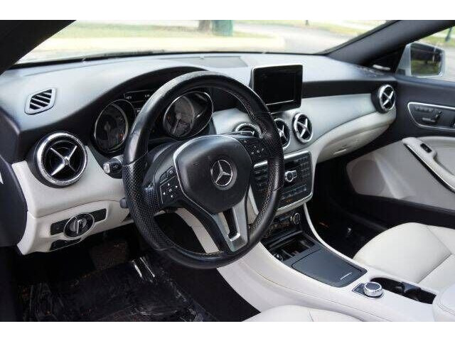 2014 Mercedes-Benz CLA CLA 250 Sedan -  - Image 5
