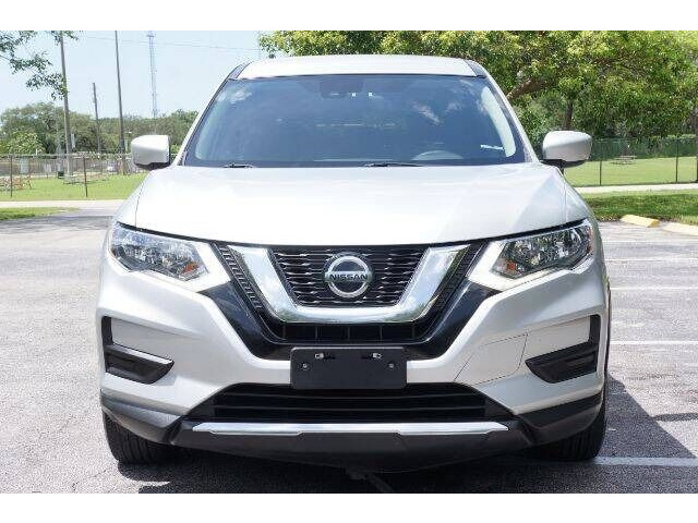 2020 Nissan Rogue SV Crossover -  - Image 2