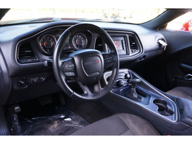 2016 Dodge Challenger SXT Coupe -  - Image 17