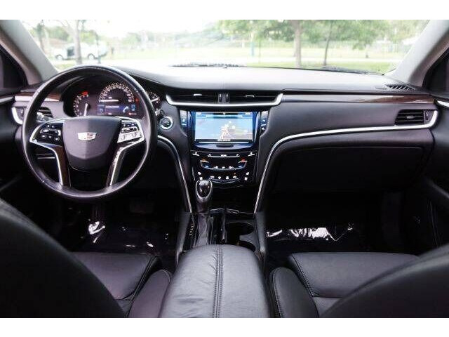 2017 Cadillac XTS Luxury Sedan -  - Image 6
