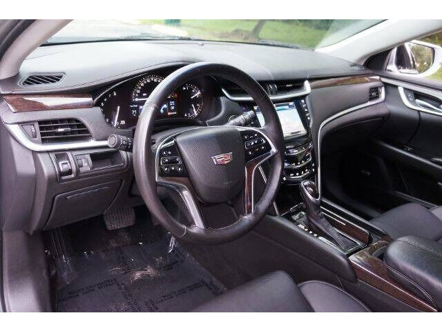 2017 Cadillac XTS Luxury Sedan -  - Image 9