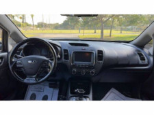 2017 Kia Forte LX 6A Sedan -  - Thumbnail 9