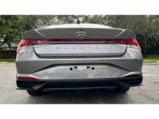 2022 Hyundai Elantra SE Sedan -  - Thumbnail 5