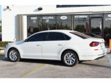 2018 Volkswagen Passat 2.0T SE Sedan - 028858H - Thumbnail 5