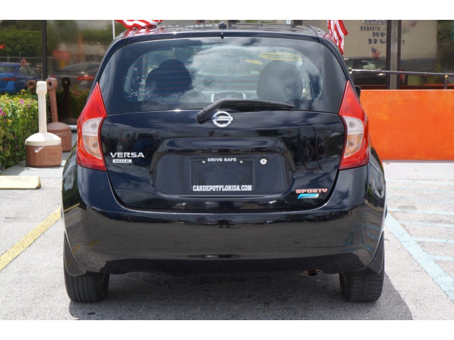 2016 Nissan Versa Note S Hatchback - H374613 - Image 6