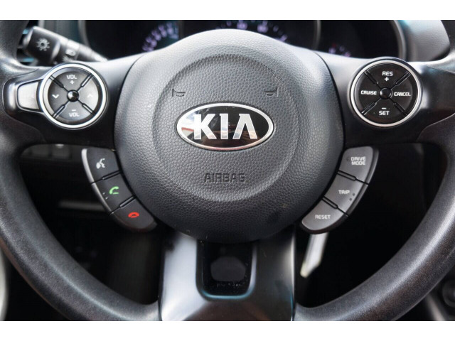 2019 Kia Soul Base 6A Crossover - H920792 - Image 29