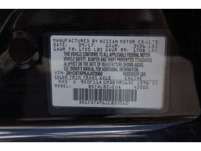 2018 Nissan Versa SV Sedan - H823560 - Image 29