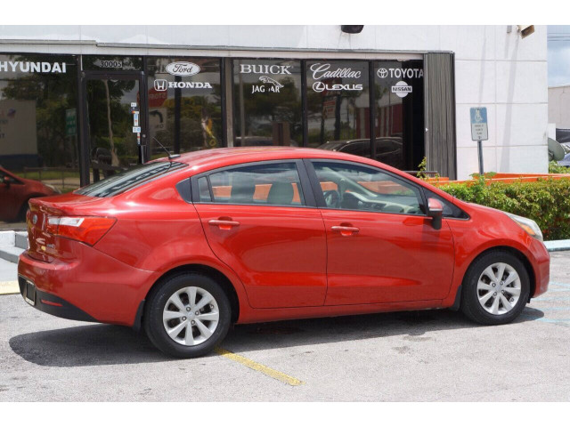 2013 Kia Rio EX Sedan - H177037 - Image 7