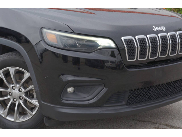 2019 Jeep Cherokee Latitude Plus SUV - 403840H - Image 8