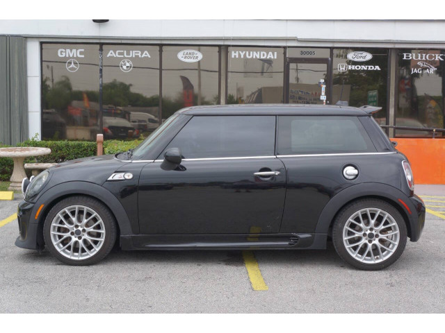 2013 MINI Hardtop Cooper S Hatchback - 397239H - Image 4