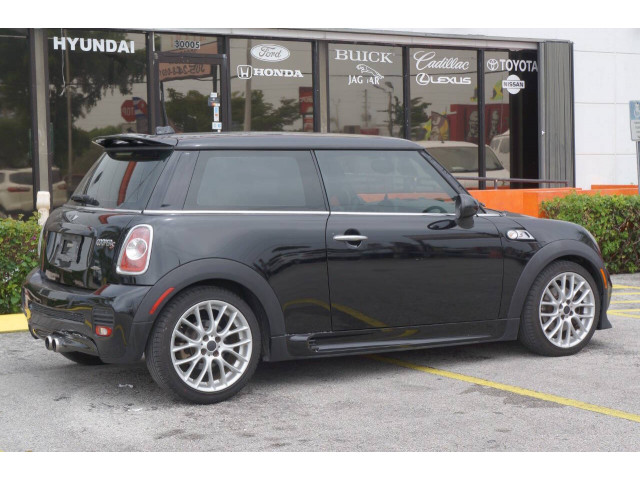 2013 MINI Hardtop Cooper S Hatchback - 397239H - Image 6