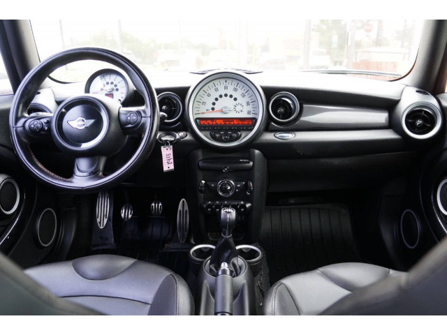 2013 MINI Hardtop Cooper S Hatchback - 397239H - Image 22