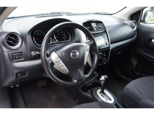 2017 Nissan Versa 1.6 S 4A Sedan - 855564H - Image 12