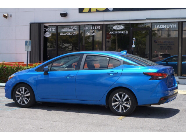 2020 Nissan Versa SV Sedan - H836083 - Image 5