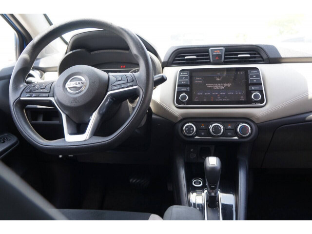 2020 Nissan Versa SV Sedan - H836083 - Image 25