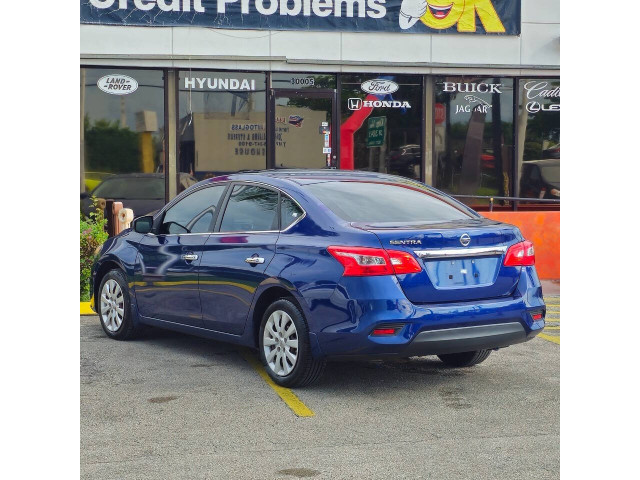 2016 Nissan Sentra S Sedan - 261311 - Image 4