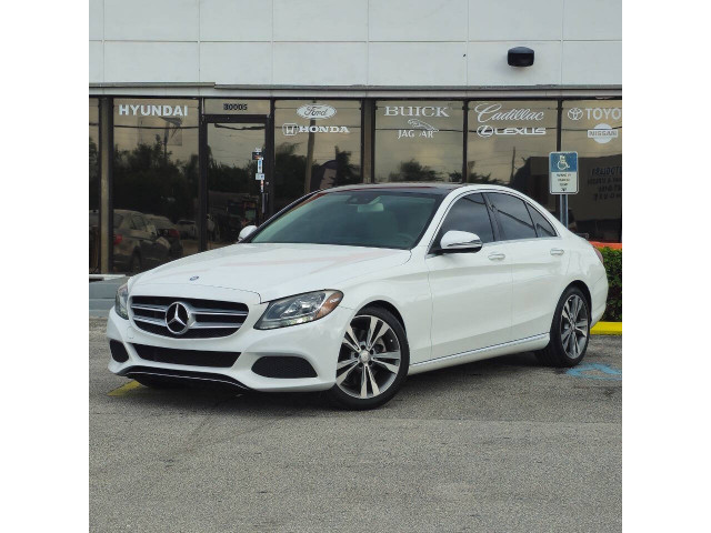 2016 Mercedes-Benz C-Class C 300 Luxury Sedan - 138877 - Image 3