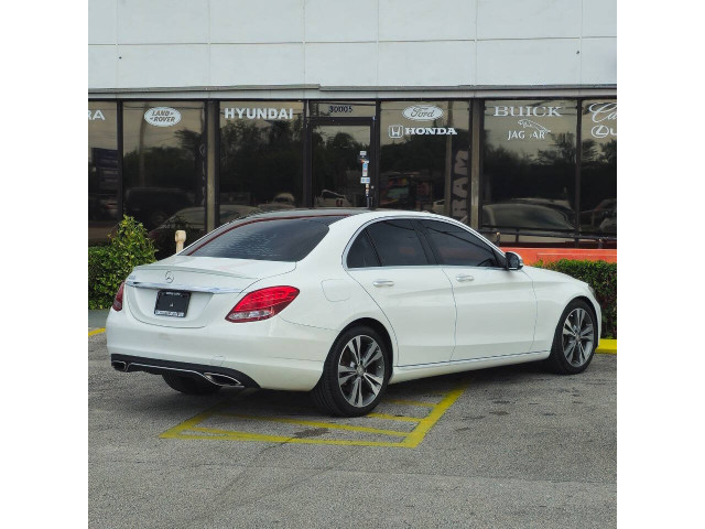 2016 Mercedes-Benz C-Class C 300 Luxury Sedan - 138877 - Image 7