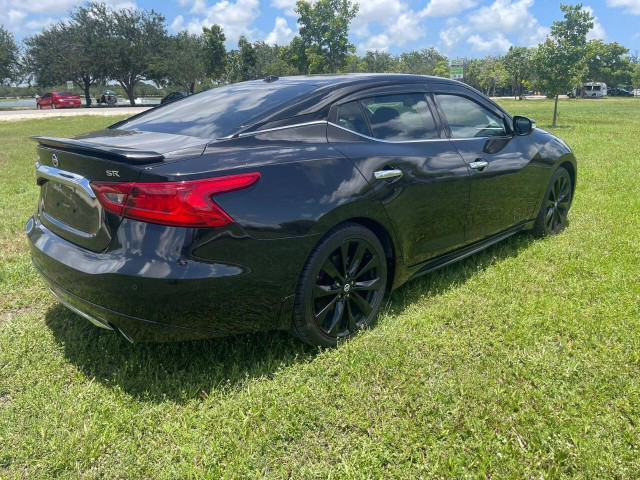 2017 Nissan Maxima 3.5 SR Sedan - 426738 - Image 9