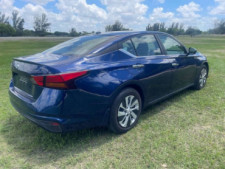 2019 Nissan Altima 2.5 S Sedan - 253060 - Thumbnail 10