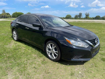 2018 Nissan Altima 2.5 S Sedan - 472161 - Image 1