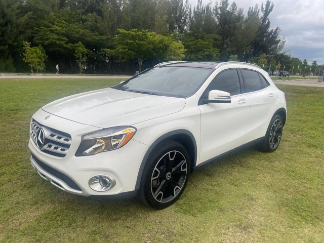 2018 Mercedes-Benz GLA GLA 250 4MATIC SUV - 517568 - Image 3