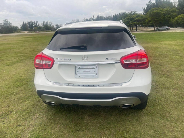 2018 Mercedes-Benz GLA GLA 250 4MATIC SUV - 517568 - Image 7