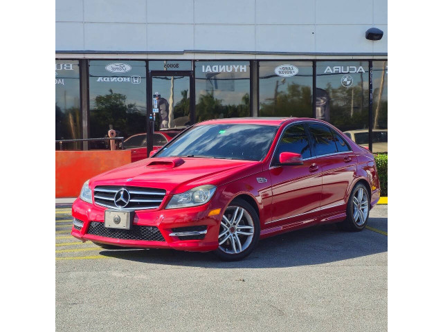 2014 Mercedes-Benz C-Class C 250 Sport Sedan - 963883 - Image 3