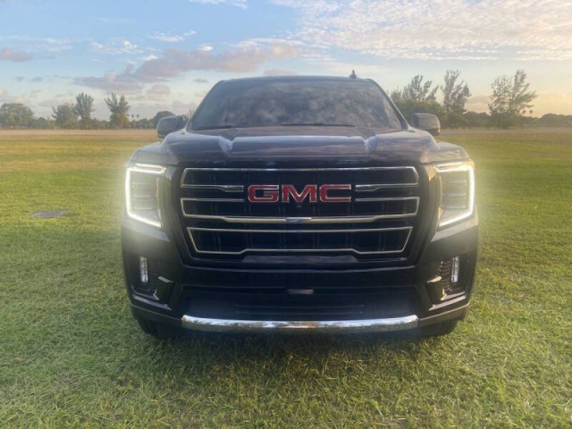 2021 GMC Yukon SLT SUV - 137715 - Image 2