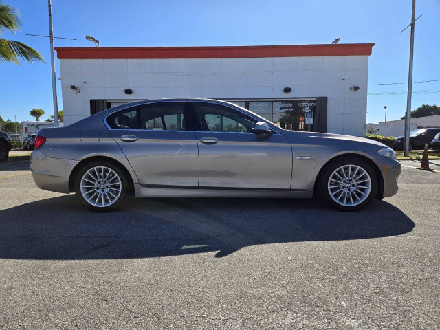 2013 BMW 5 Series 535i xDrive Sedan - U74586 - Image 1