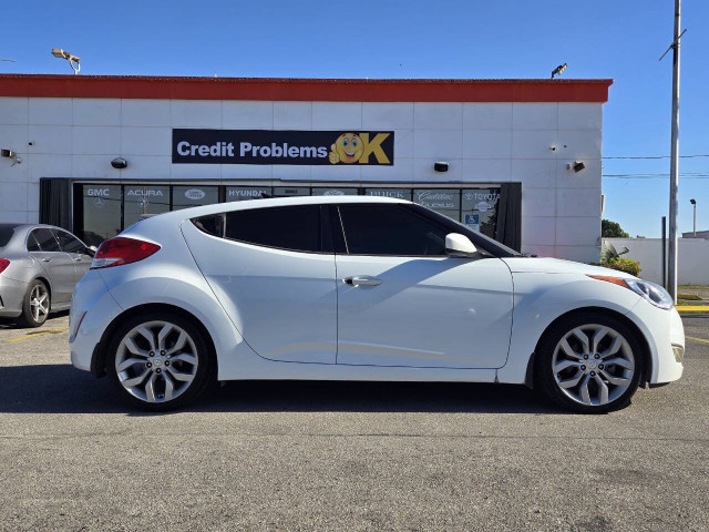 2015 Hyundai Veloster Base Coupe - 239671 - Image 1